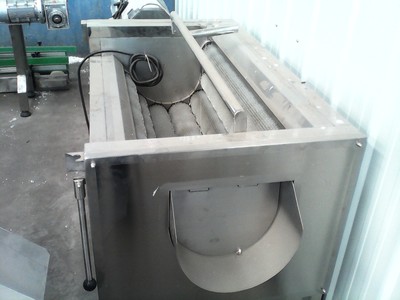 BT-T1200促銷 旭鑫牌毛輥清洗機，高效潔凈的果蔬清洗解決方案